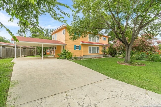 Building Photo - 416 Alexander Hamilton Dr