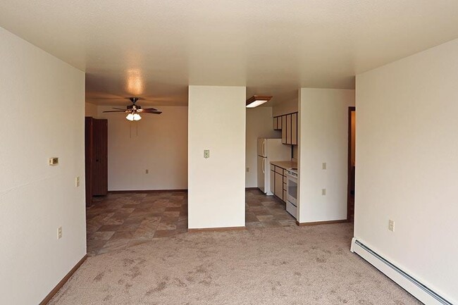 WESTWYNDE APARTMENTS