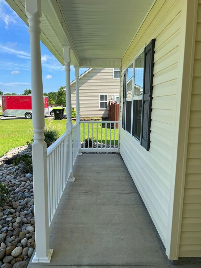 Photo - 304 Mann St