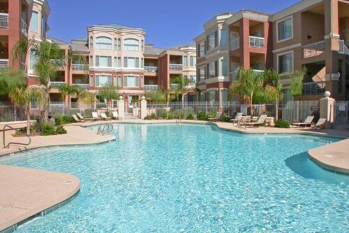 Photo - 420 W 1st St Unit 313