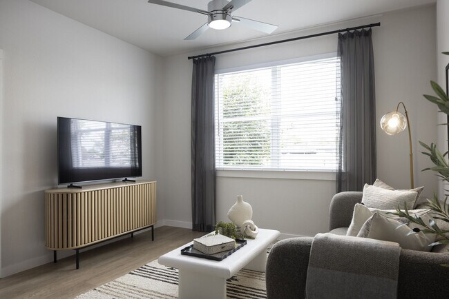 Broadstone Amarra apartments — community photo