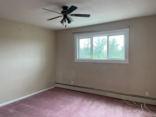 2 Bed 1 Bath Unit in Red Deer, AB