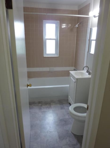 Photo - 3080 Steele Ave