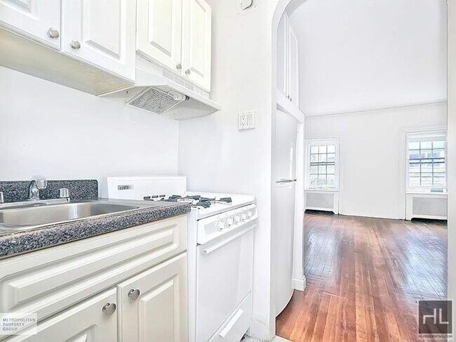 Building Photo - EAST 65 STREET Rental