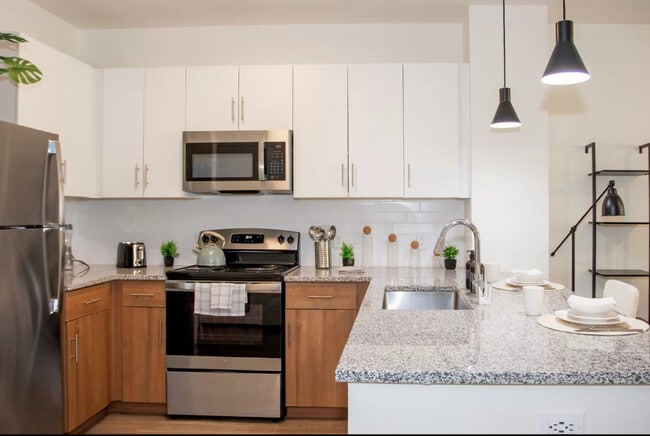 Photo - Array on Apache