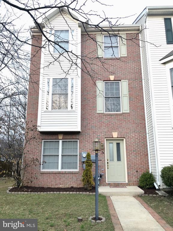 Photo - 58 Millhaven Ct Townhome