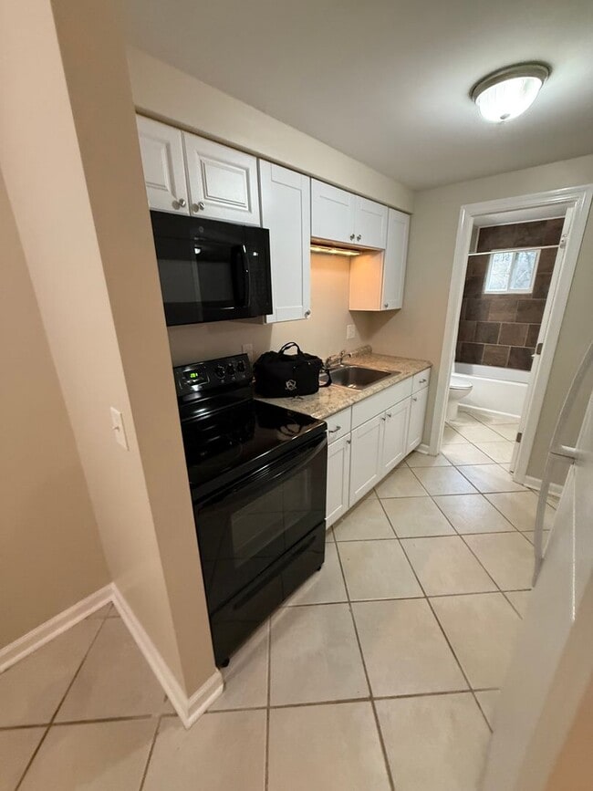 Photo - Riverrock Apartments