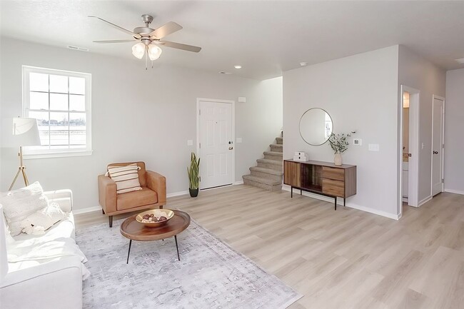 Photo - 3 Bed 3 Bath Townhouse Close to the YMCA and New Waukee Area