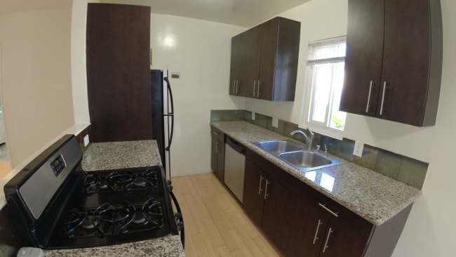 Photo - 924 Hancock Ave Unidad 8