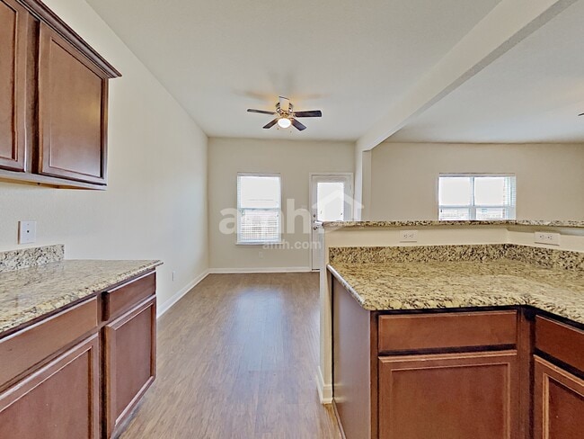1326 Corkwood Dr