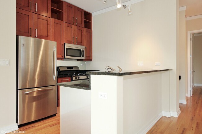 Photo - 170 W Polk St Unit 904