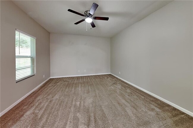 Photo - 119 Spring Forrest Ln