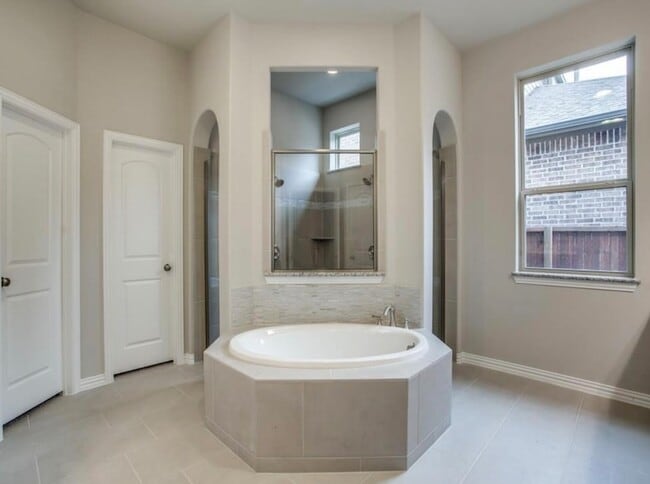 Photo - 6812 Humboldt Pl