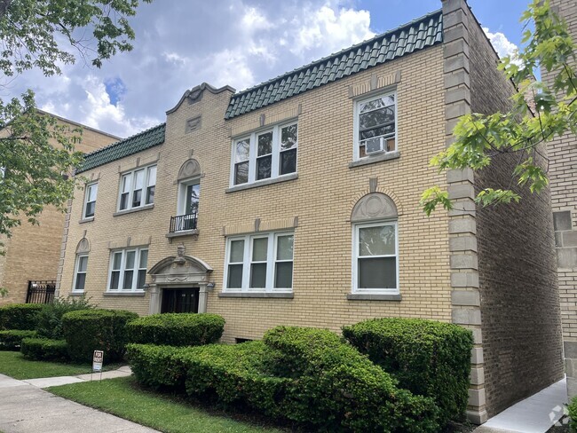 Building Photo - 5831 N Moody Ave Unit 1 Rental