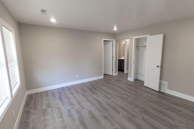 Photo - 3612 Greeley Dr