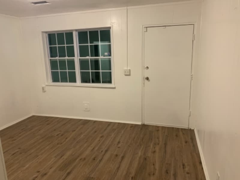 Photo - 209 Nona Dr Unit B