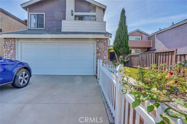 Photo - 1409 Lakeside Ln