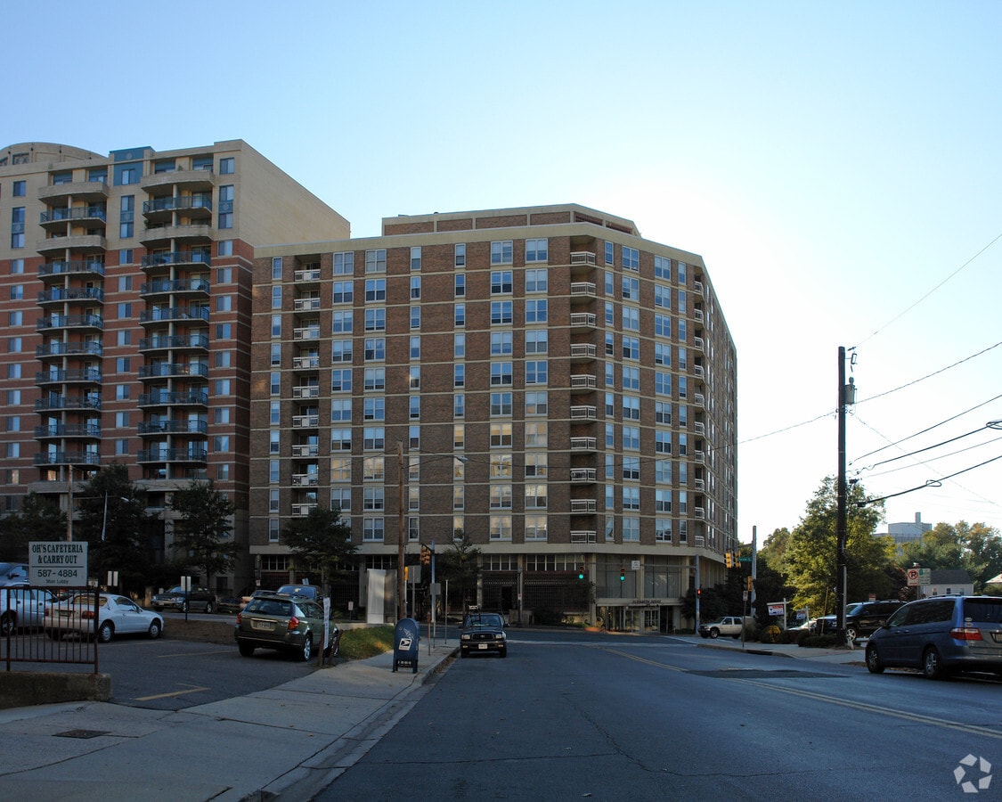 Elizabeth House - Elizabeth House