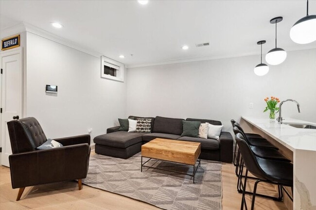 Photo - 2150 Florida Ave NW