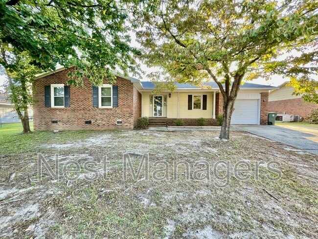 Building Photo - 2109 Hollyridge Pl