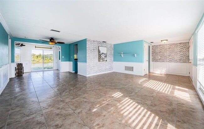 Photo - 3627 Grayton Dr