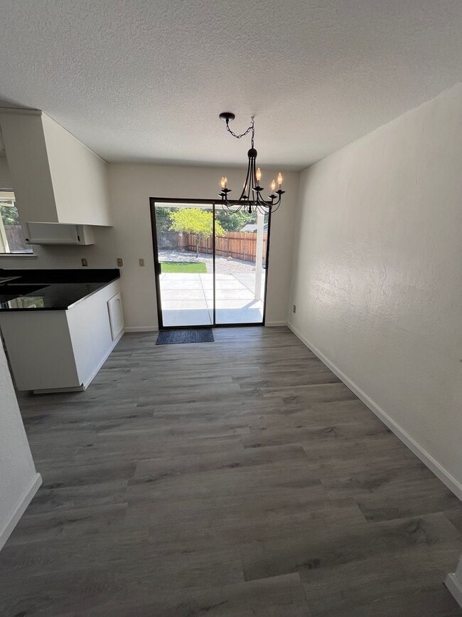 Photo - NICE HOME IN FOLSOM!!