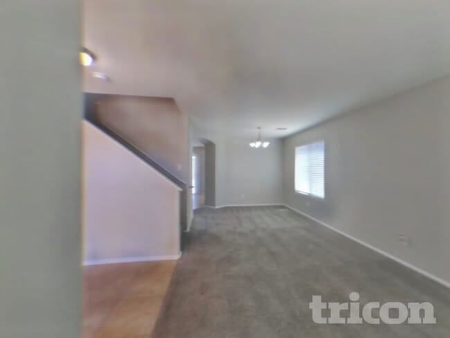 930 W Mesquite Tree Ln