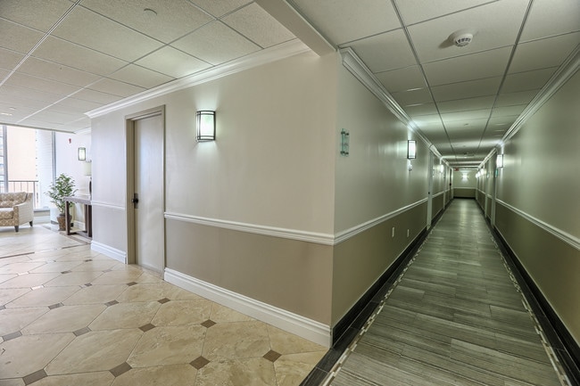 Executive House Apartments