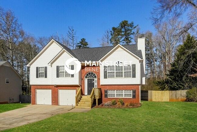 Photo - 4 Bedroom Pet-Friendly Home in Powder Springs, GA with Main Street Renewal