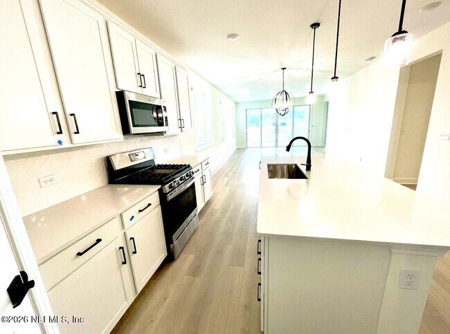 Photo - 3415 Auvenshine Wy