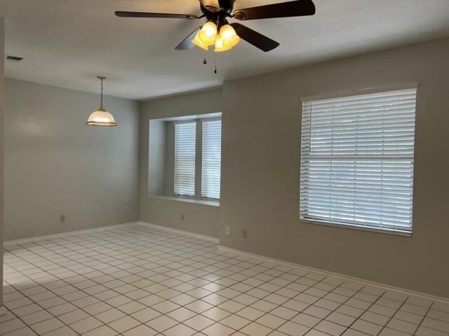 Photo - 201 Martingale Unit 12