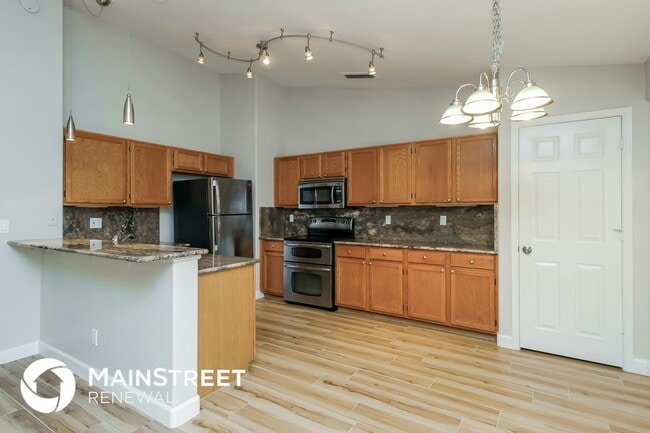 Photo - 1668 E Golden Ln