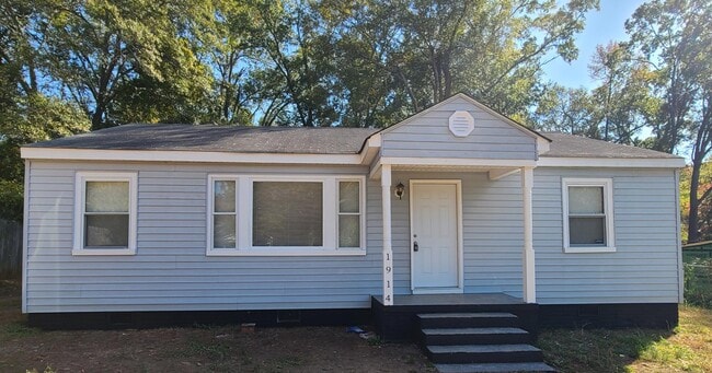 Photo - 1914 Dobbins Ave