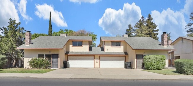 Building Photo - 1305 Sylvan Meadows Dr Unit A Rental