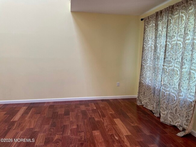 Photo - 19 Clavendon Ct