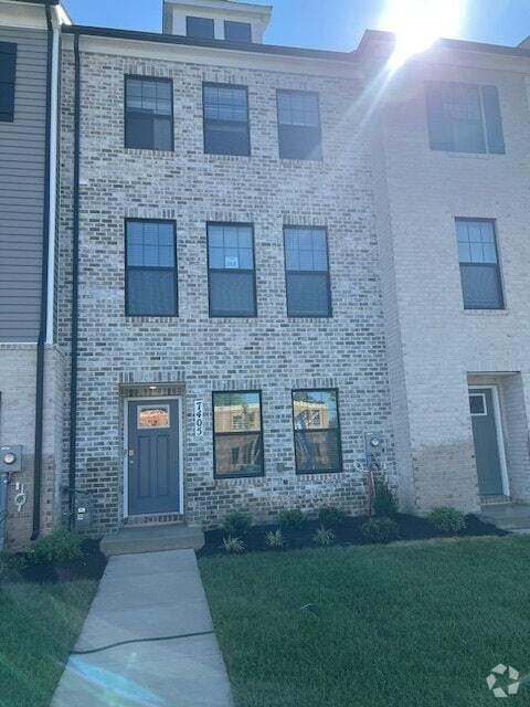 Building Photo - 7405 Calm Retreat Blvd Rental