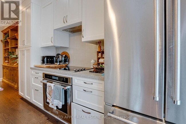 Photo - 15 Dunton Ln