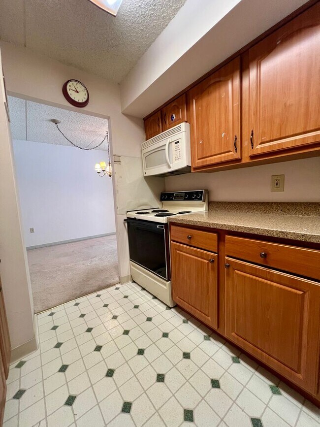 Photo - Gorgeous 2-Bedroom Condo at Crum Creek Valley Condominiums! Available NOW! Unit #I2-O