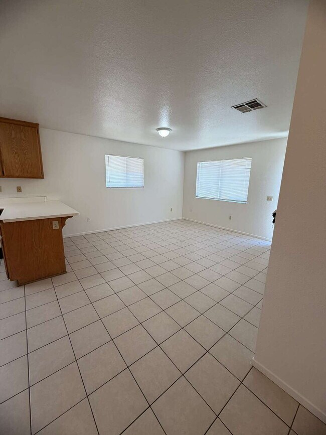 Photo - 2 Bed | 1 Bath Triplex Available!