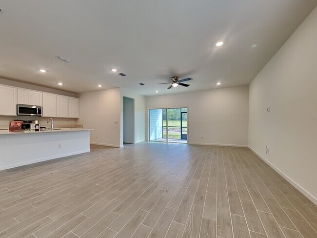 Photo - 9010 Latigo Ln