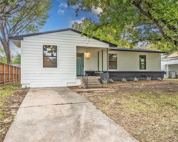 Building Photo - 2423 Fenwick Dr