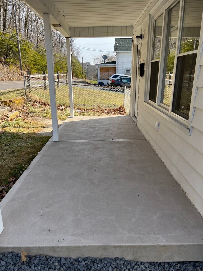 Photo - 3003 S Main St