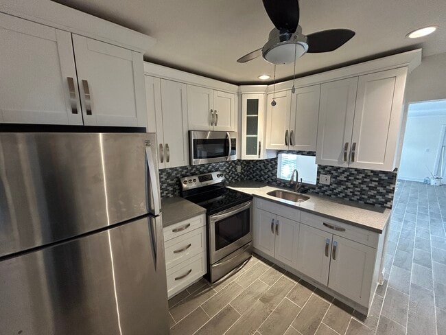 Photo - GATELAND VILLAGE Unit 3E