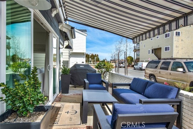 Photo - 327 Anade Ave