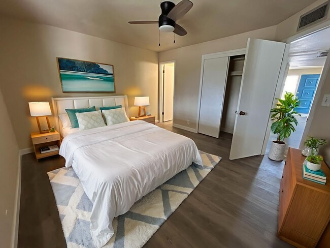 Photo - 6049 E Albany St