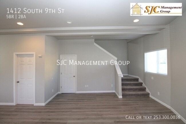 Photo - Five bedroom home for rent in Tacoma