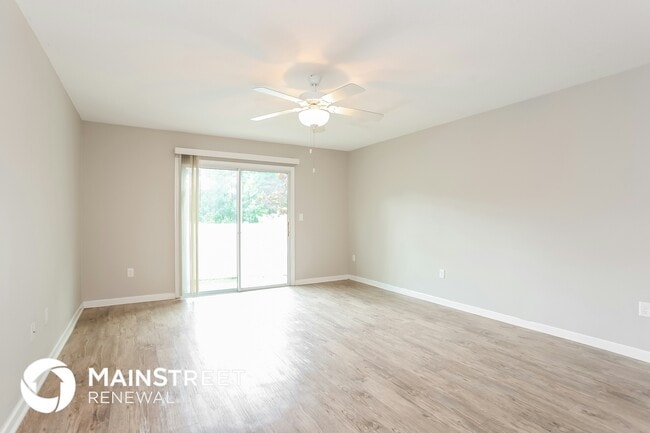 Building Photo - 562 Eiseman Wy Rental