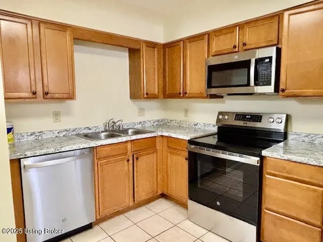 Building Photo - 1515 La Fontenay Ct Unit 1515 Rental