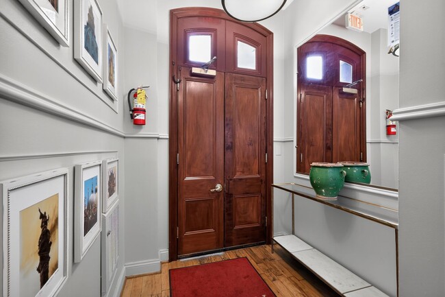 Photo - 1340 Q St NW