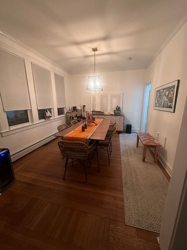 Photo - 621 Gregory Ave Unidad Big Bright Sunny 2nd Fl